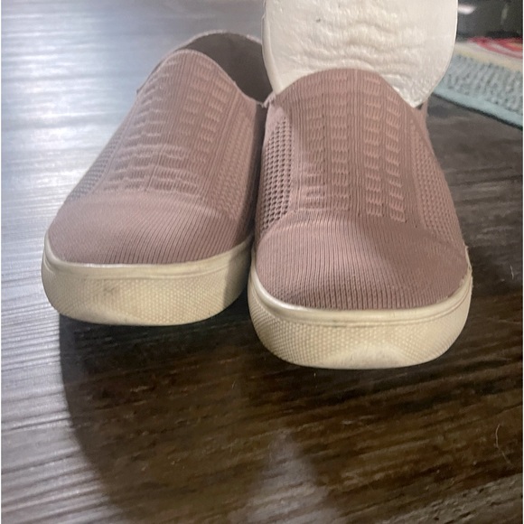 Update:  just wore these to garden last weekend.  Steve Madden work shoes. Yum - Picture 1 of 5